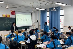 哈兰德数据：5射1正，1次中框&错失良机，2次关键传球，评分7.2