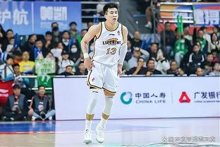 Woj：签下麦基后 国王将裁掉中锋诺埃尔与内米亚斯-奎塔